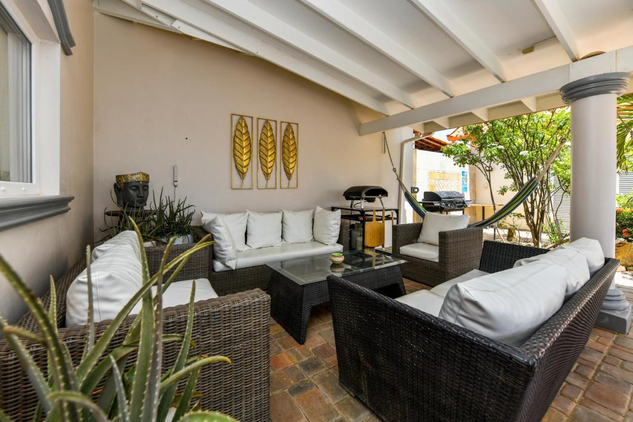Villa Swiss Paradise With Private Pool Palm Beach Exteriér fotografie