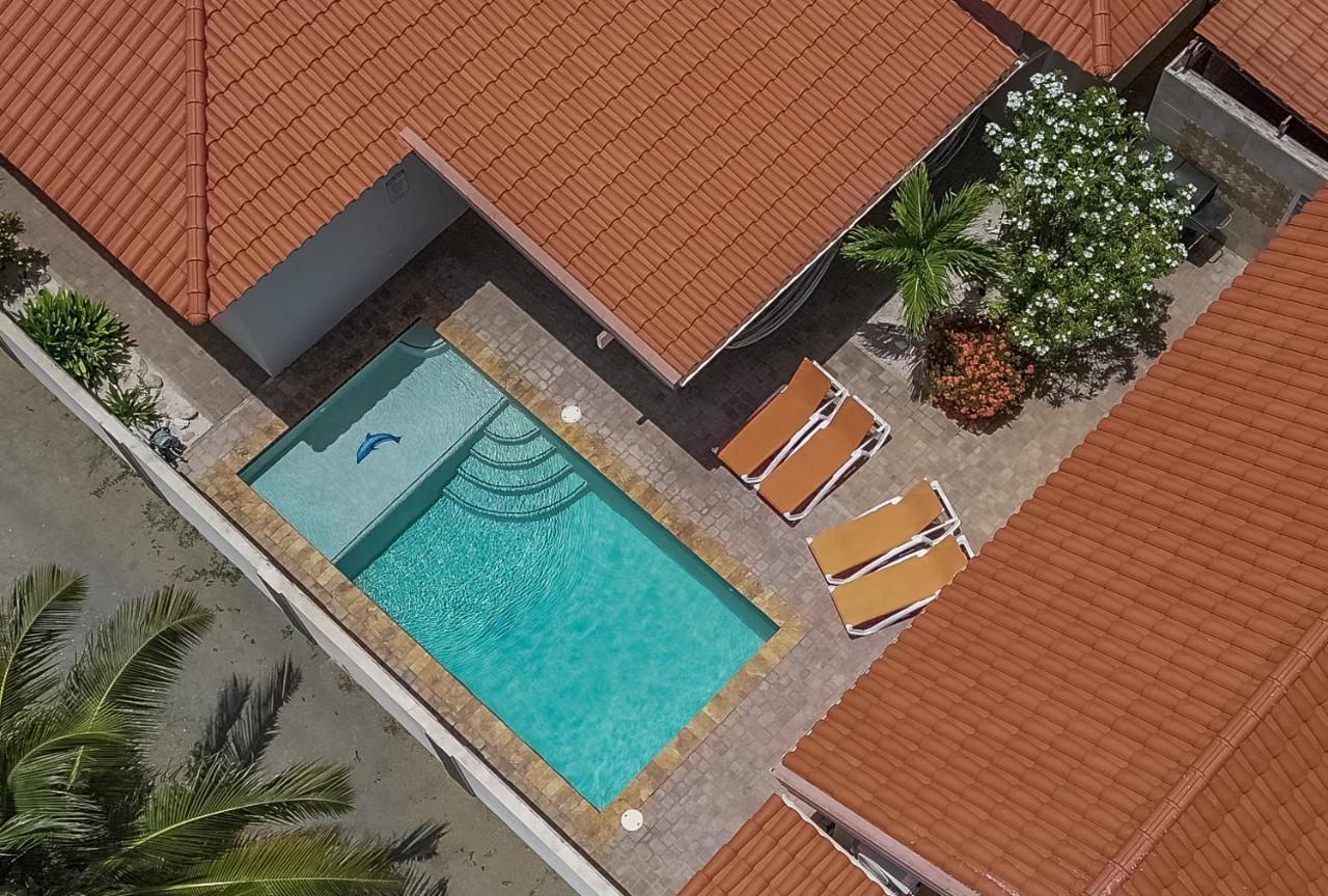 Villa Swiss Paradise With Private Pool Palm Beach Exteriér fotografie